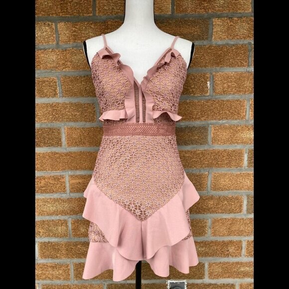 BARDOT FAE LACE DRESS IN DUSTY ROSE 6 - Picture 1 of 16
